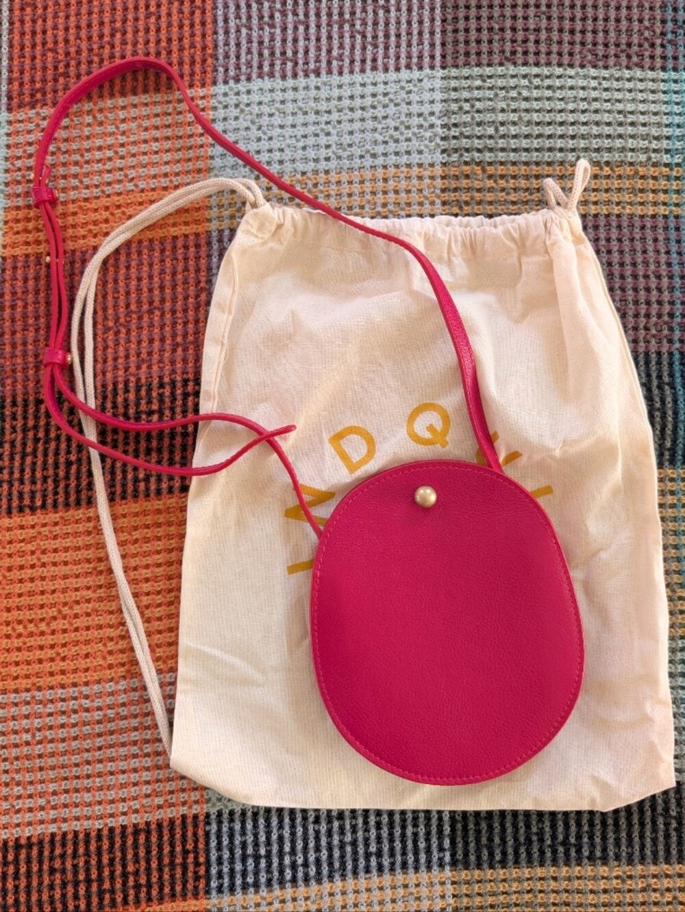 Linquist Object MINI Eggi In Pitaya